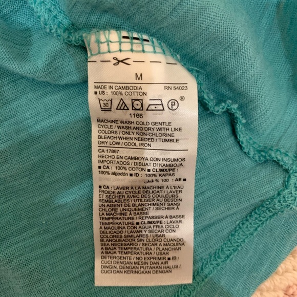 Green off the shoulder ruffle top - Picture 4 of 4